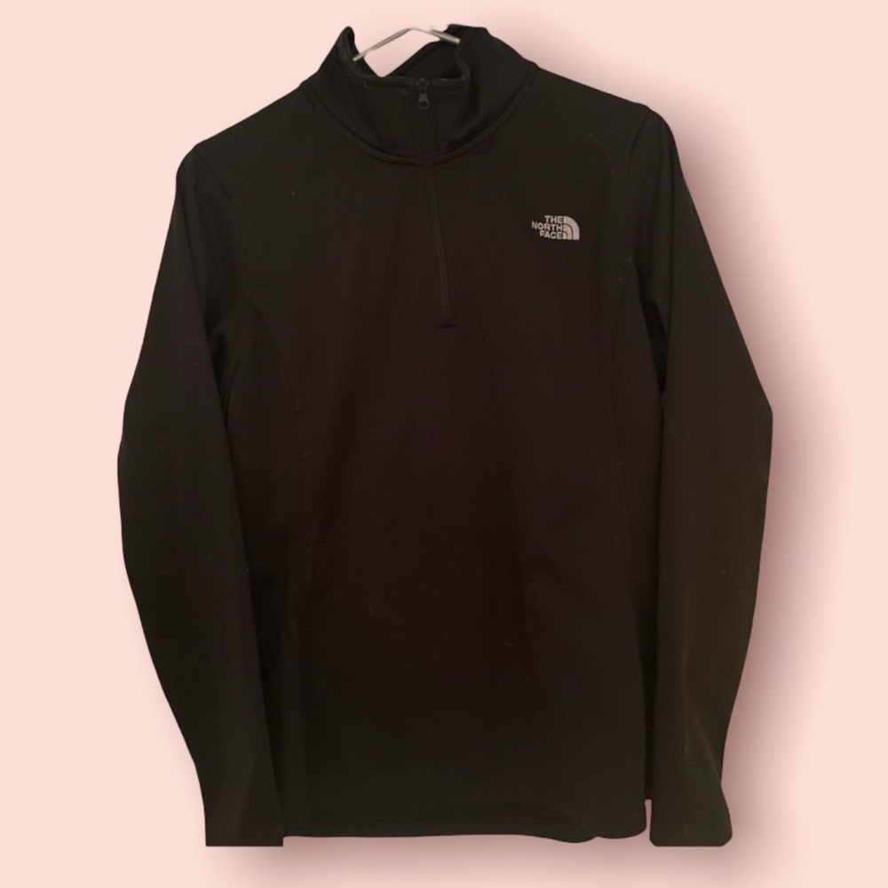 L Black Northface Slim Fit Pullover